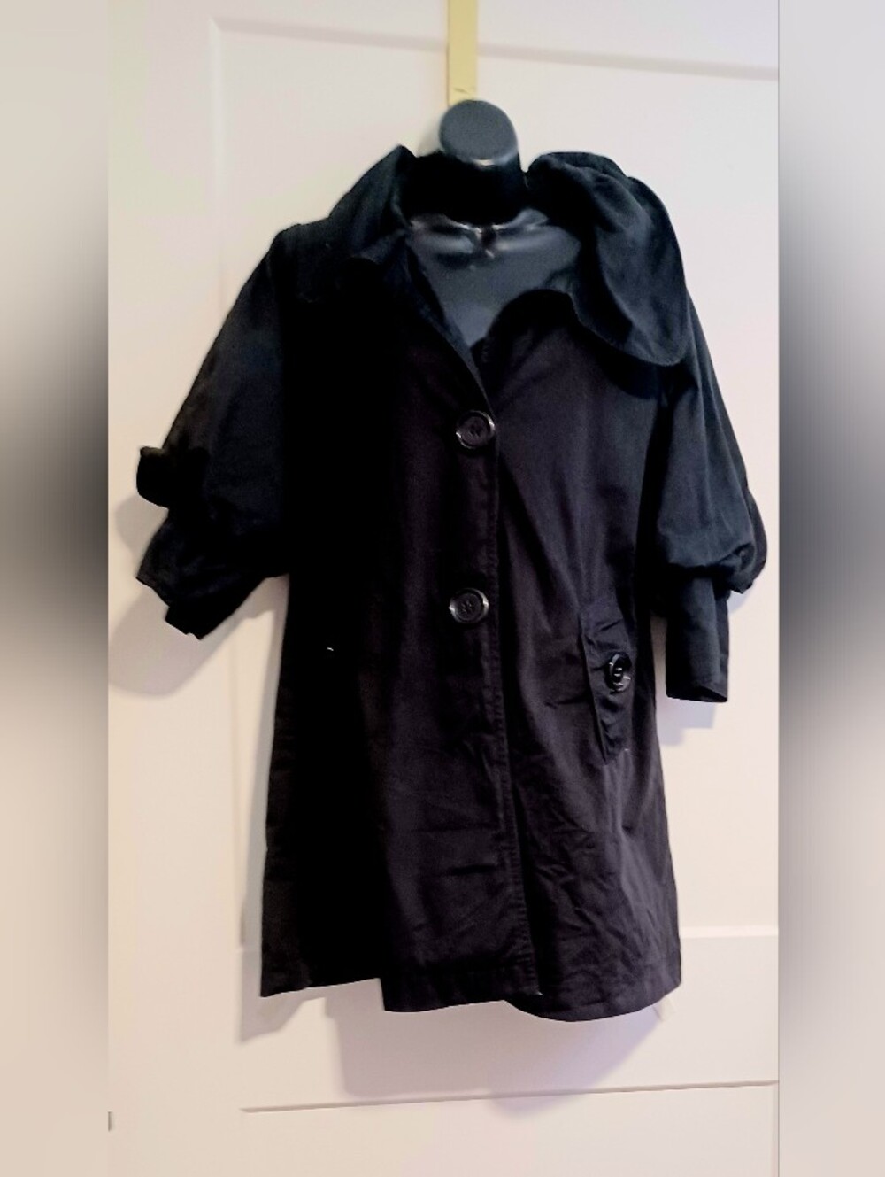 hazel Black Mid-Length Trench Coat with Puff Sleeves